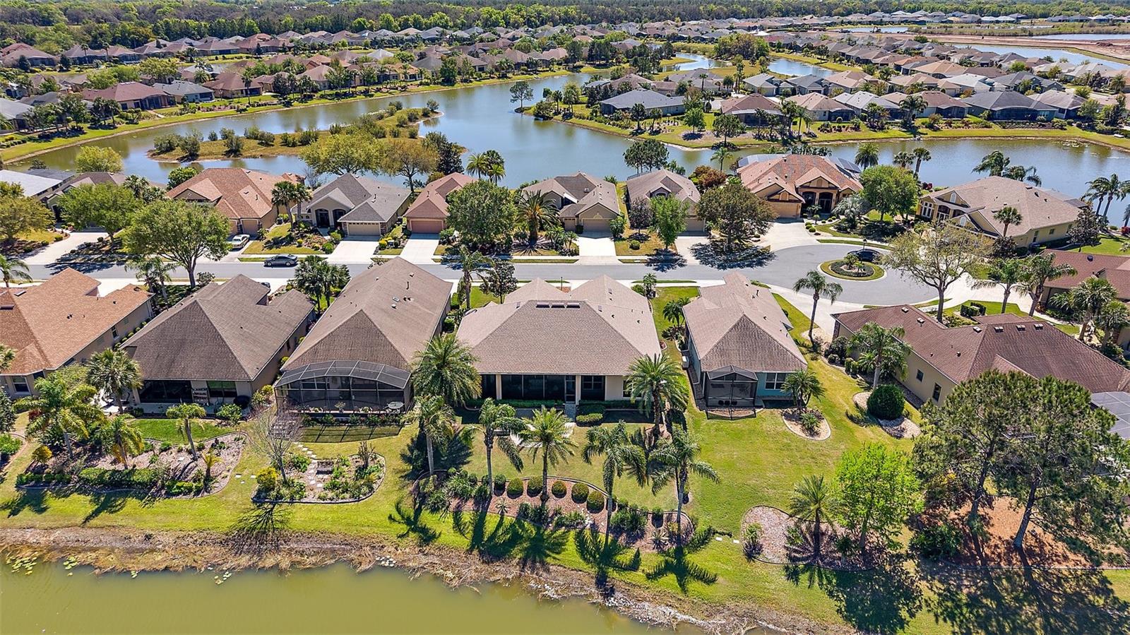 8809 BEACON HILL AVENUE