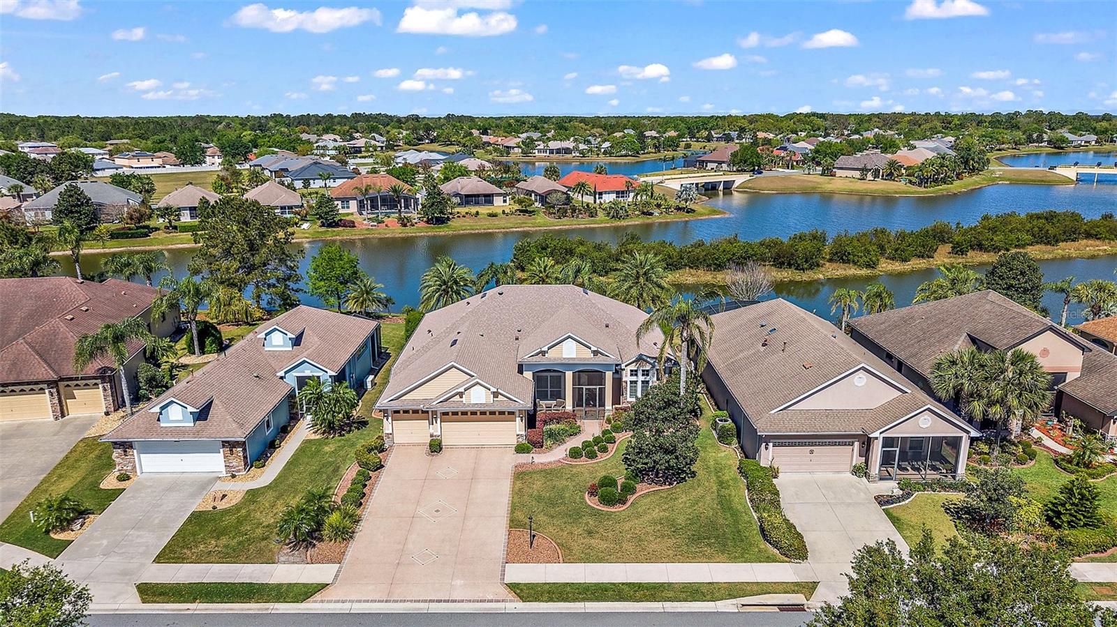 8809 BEACON HILL AVENUE