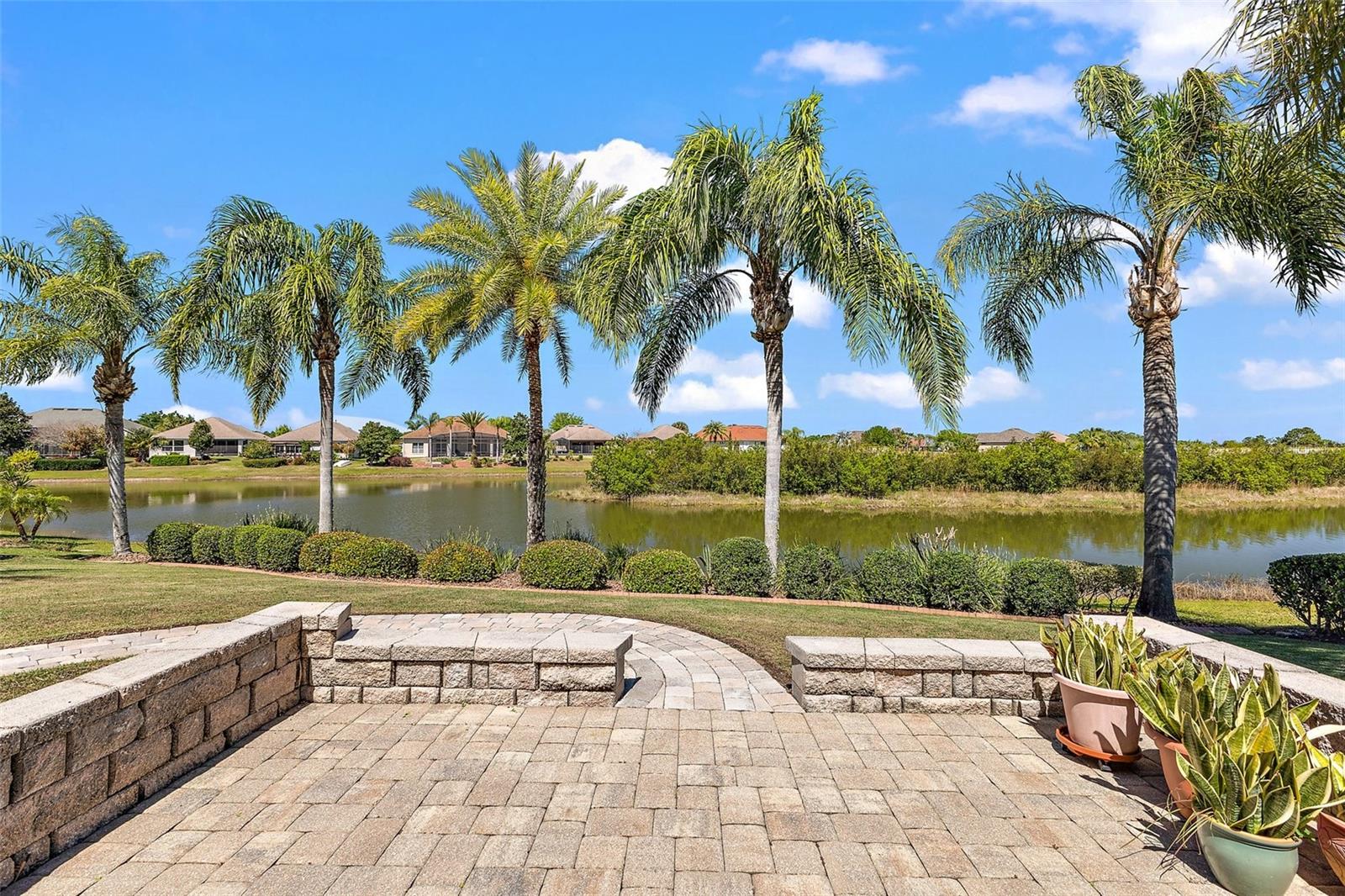 8809 BEACON HILL AVENUE