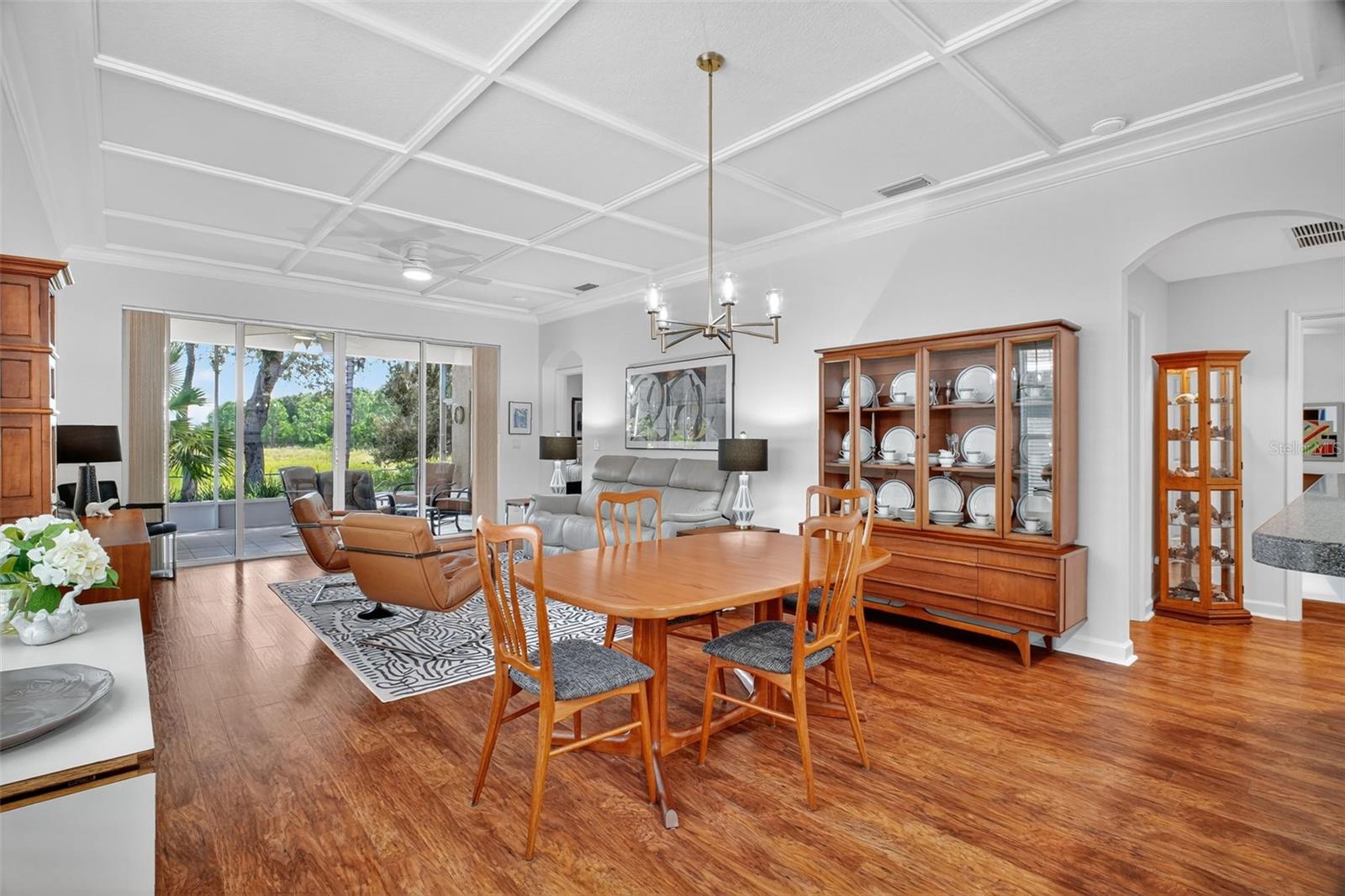 8252 BRIDGEPORT BAY CIRCLE