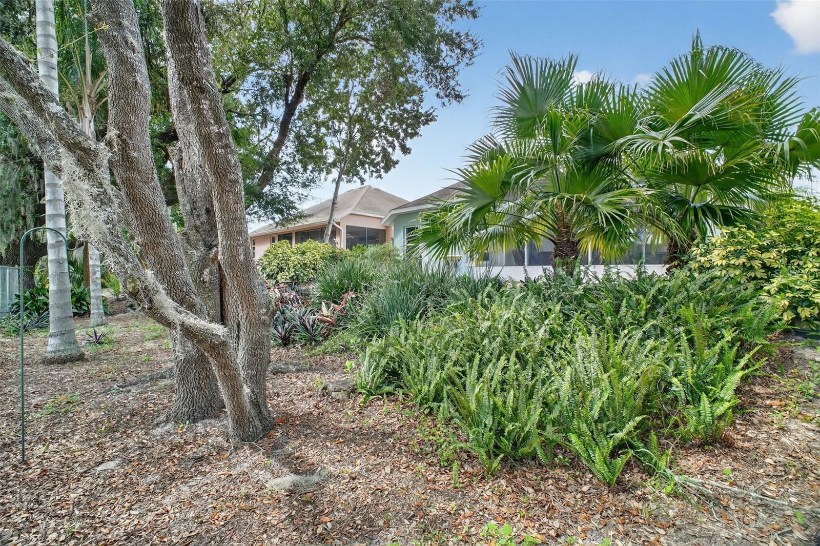 8252 BRIDGEPORT BAY CIRCLE