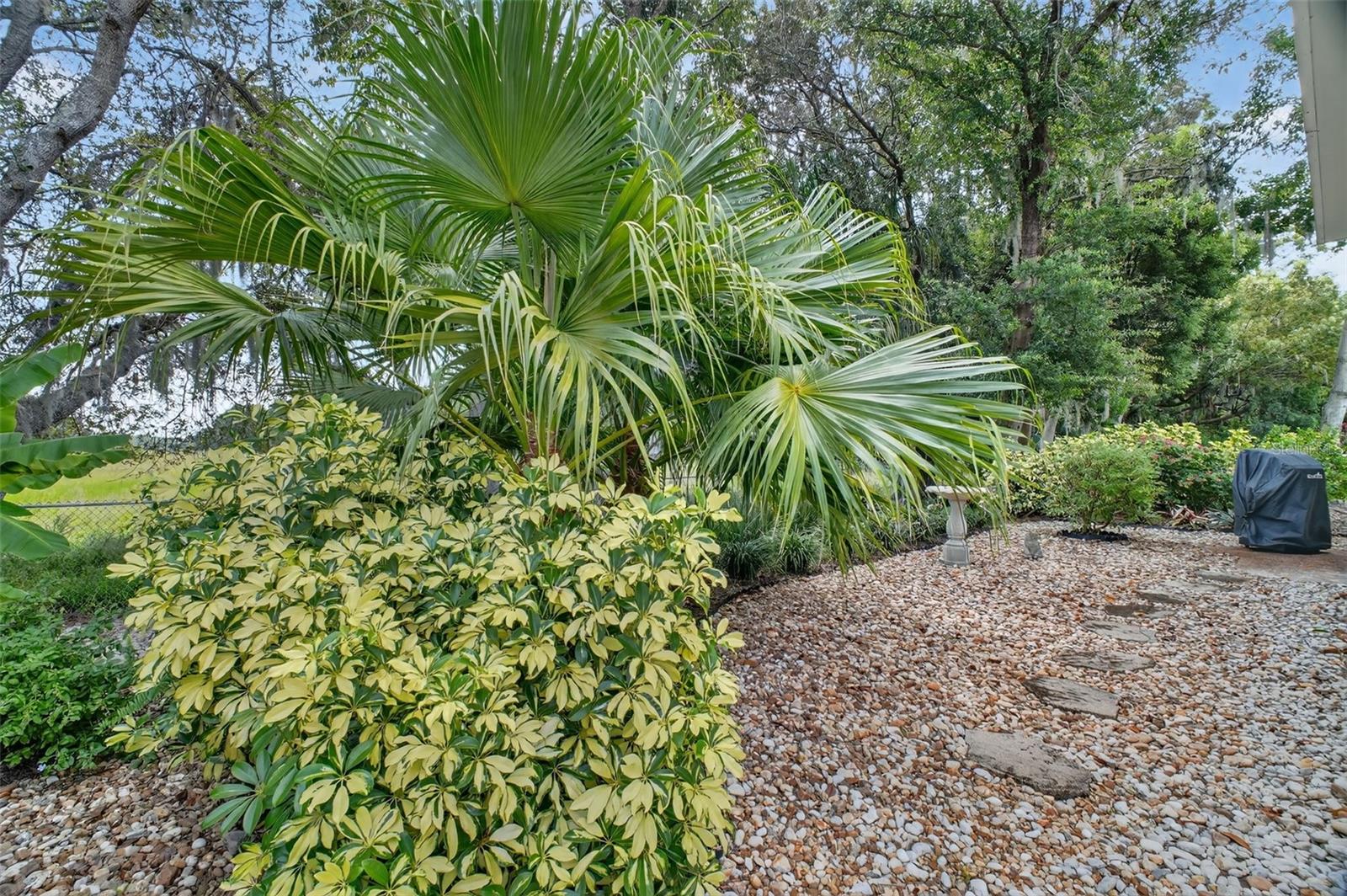 8252 BRIDGEPORT BAY CIRCLE