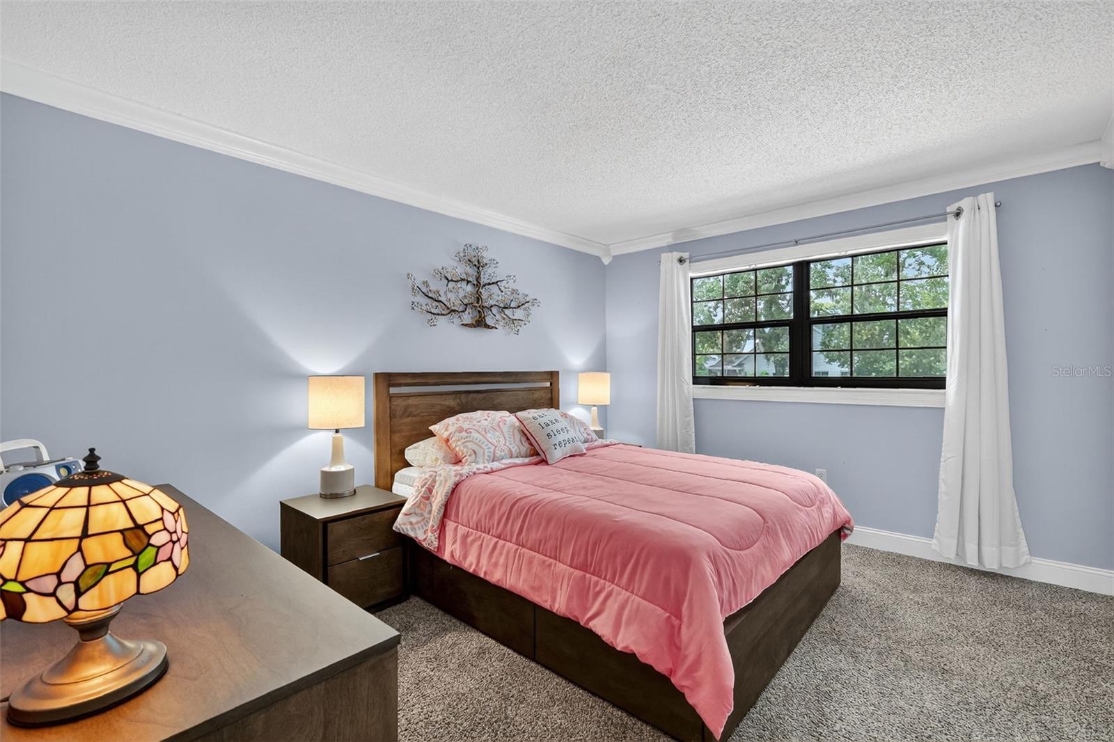 101 N GRANDVIEW ST #210