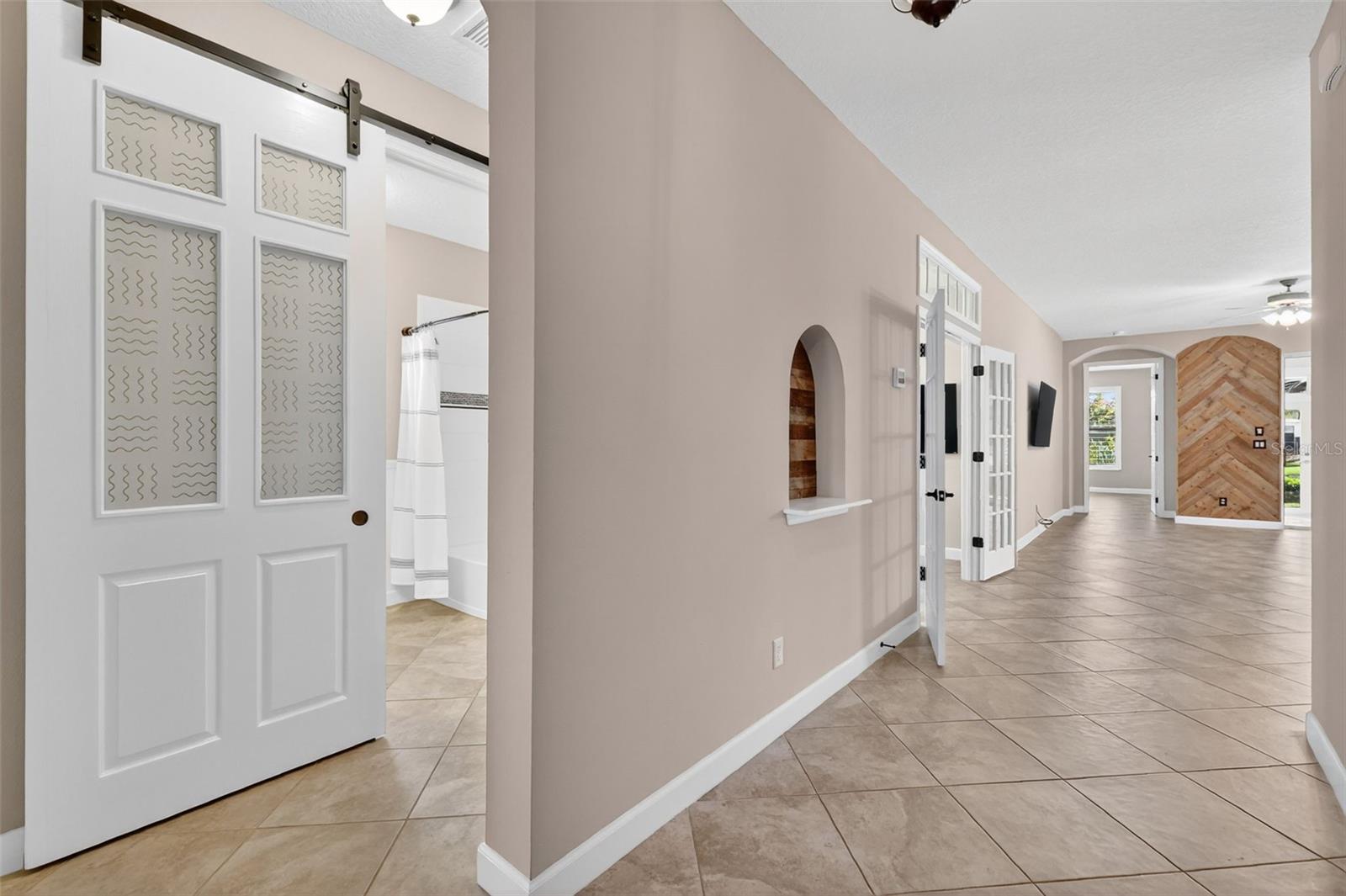 8852 BRIDGEPORT BAY CIR