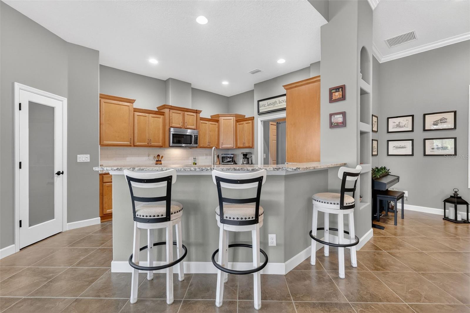 2318 WAKEFIELD WAY