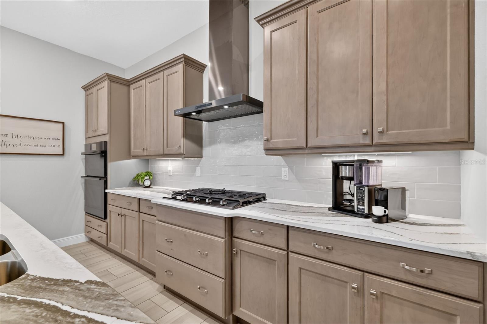 8228 BRIDGEPORT BAY CIR