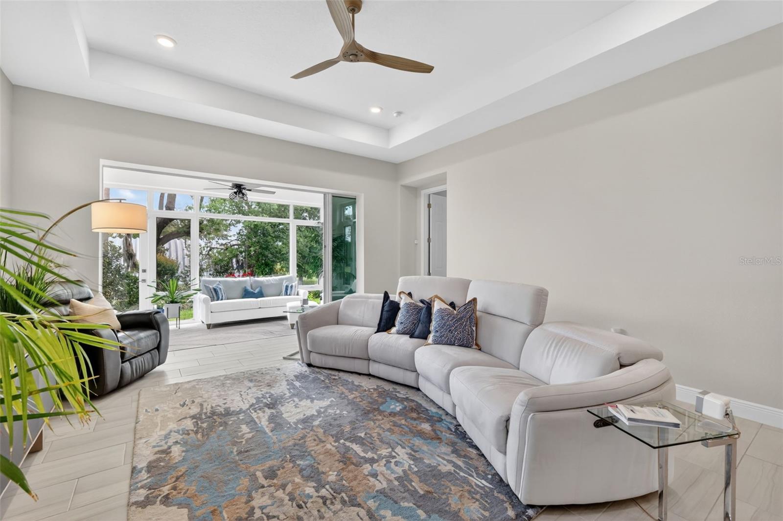 8228 BRIDGEPORT BAY CIR