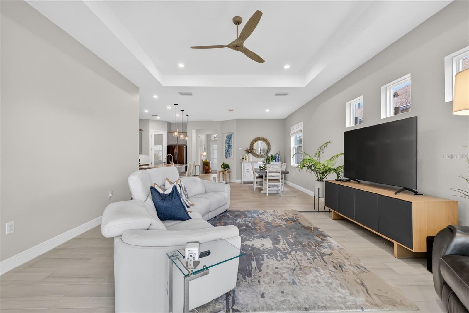 8228 BRIDGEPORT BAY CIR