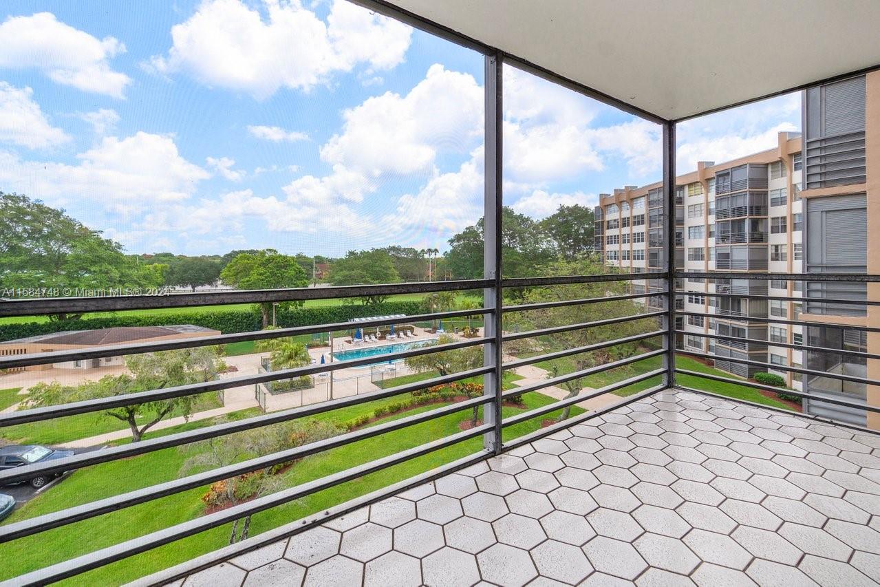 1300 Saint Charles Pl # 519