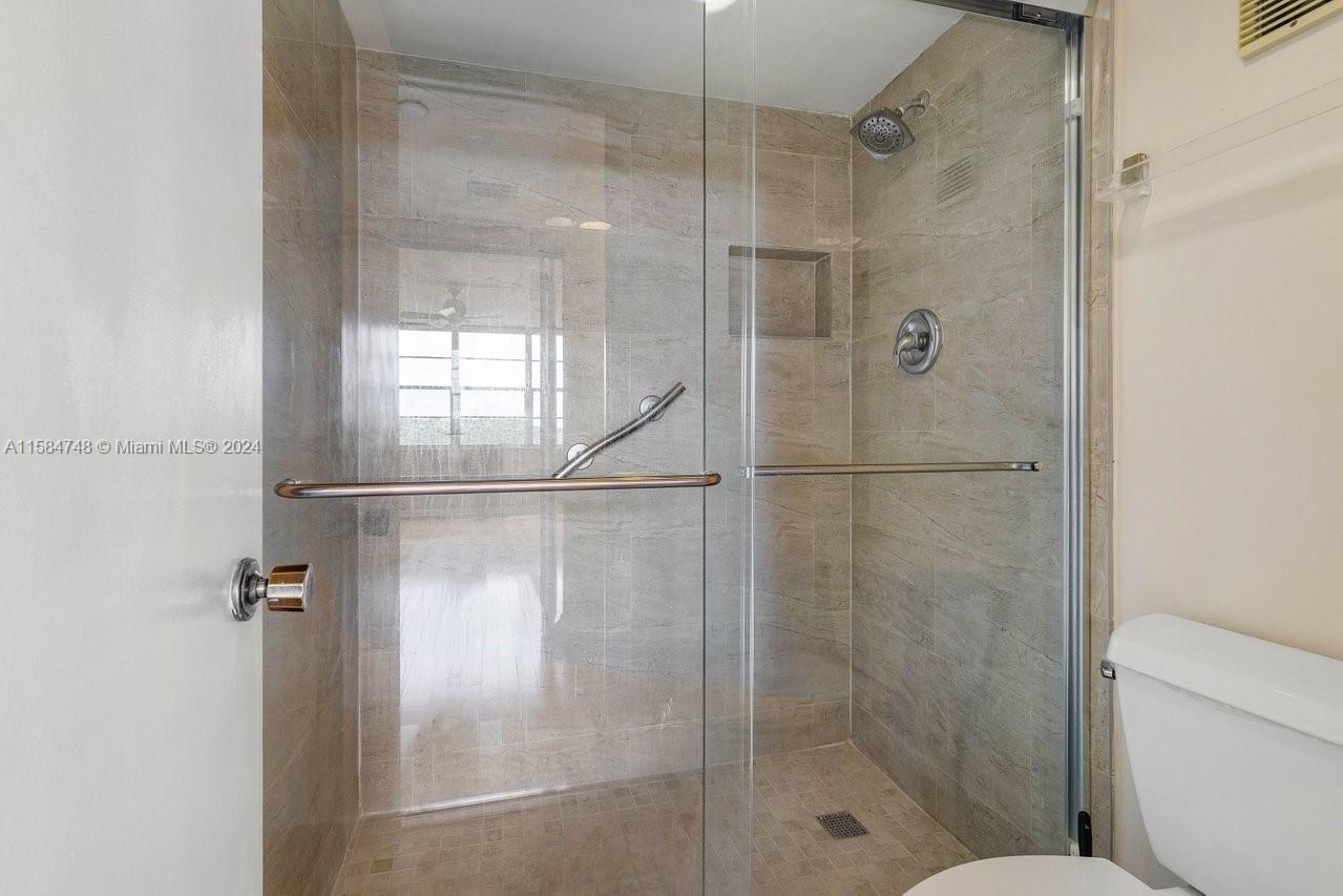 1300 Saint Charles Pl # 519