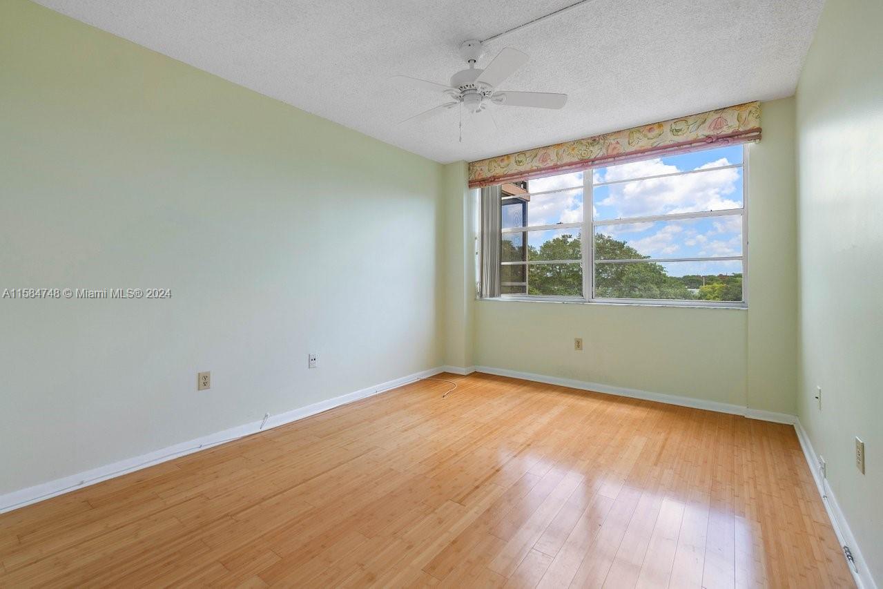 1300 Saint Charles Pl # 519