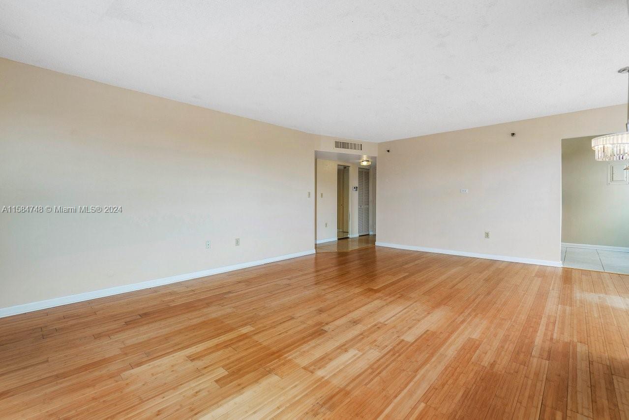 1300 Saint Charles Pl # 519