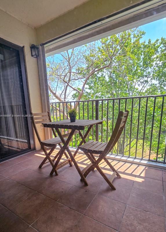 10125 W Sunrise Blvd # 301