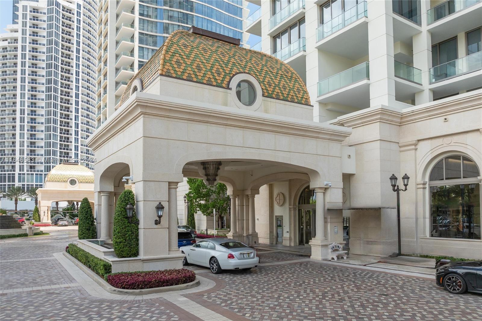 17901 Collins Ave # 4106