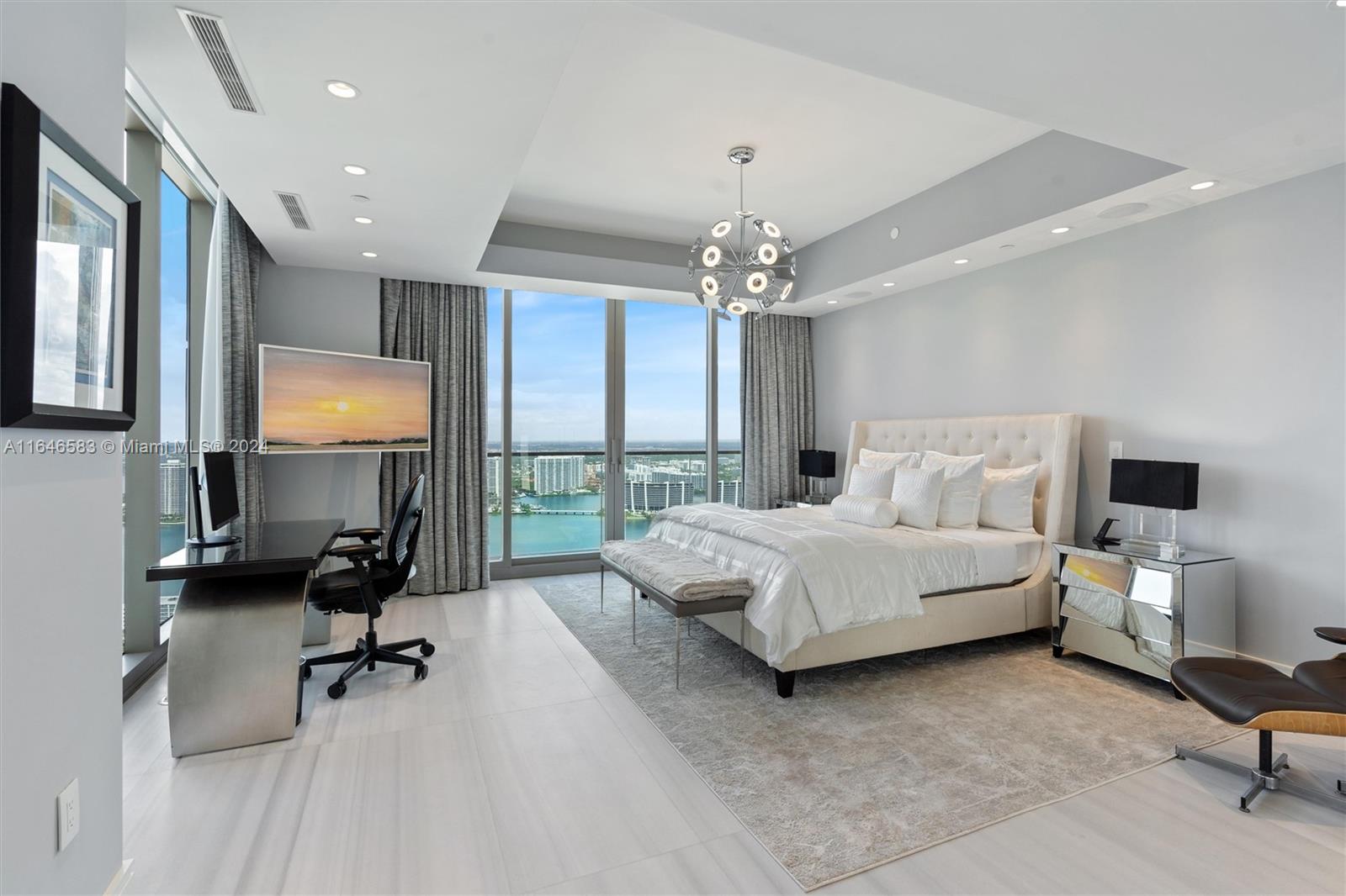 17901 Collins Ave # 4106