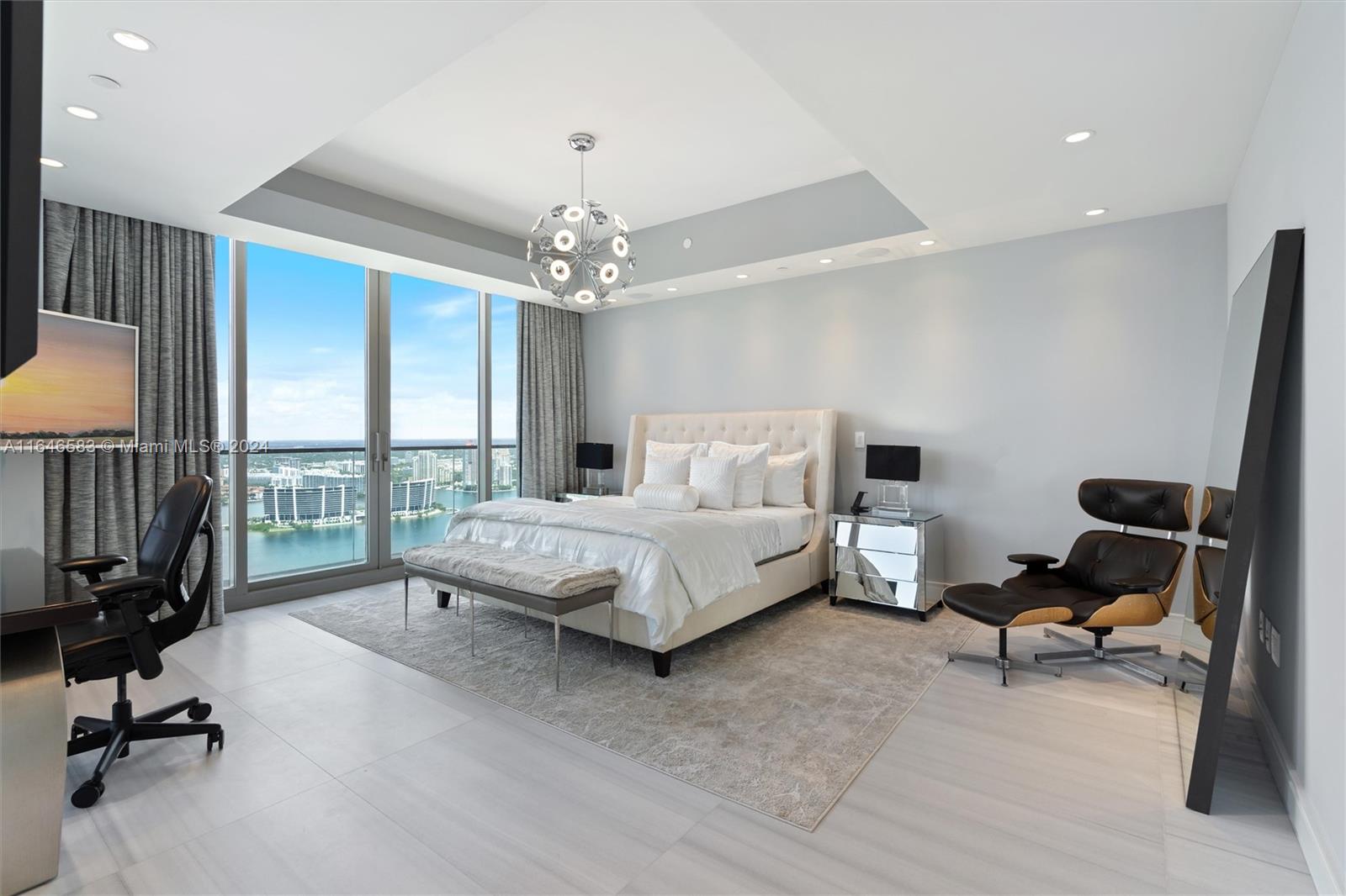 17901 Collins Ave # 4106