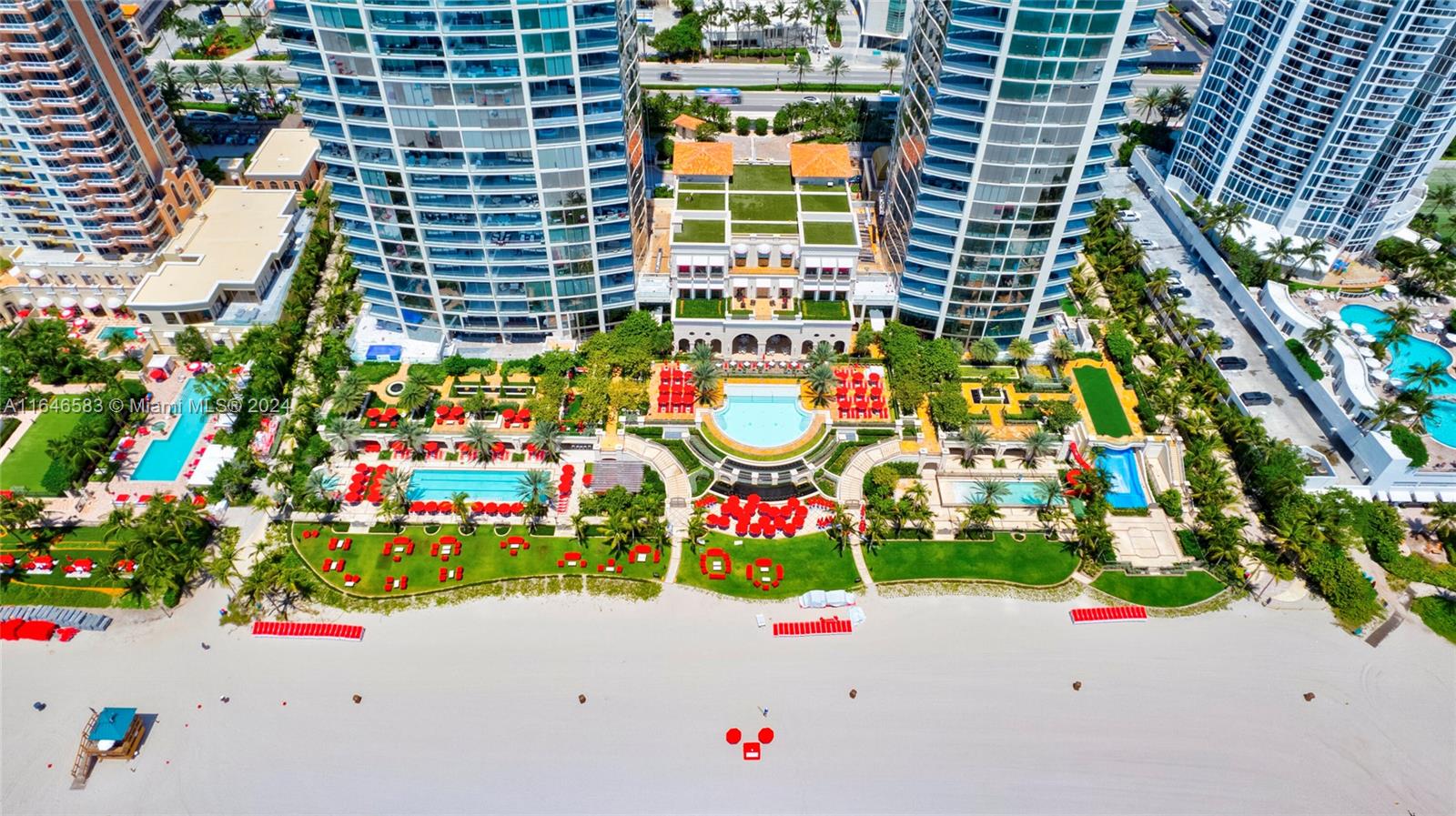 17901 Collins Ave # 4106