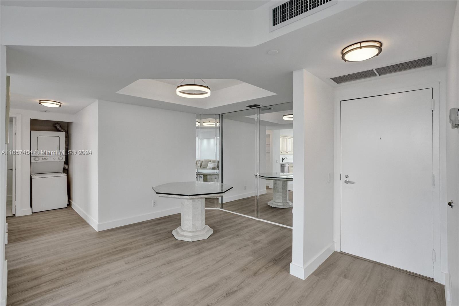 3640 Yacht Club Dr # 404