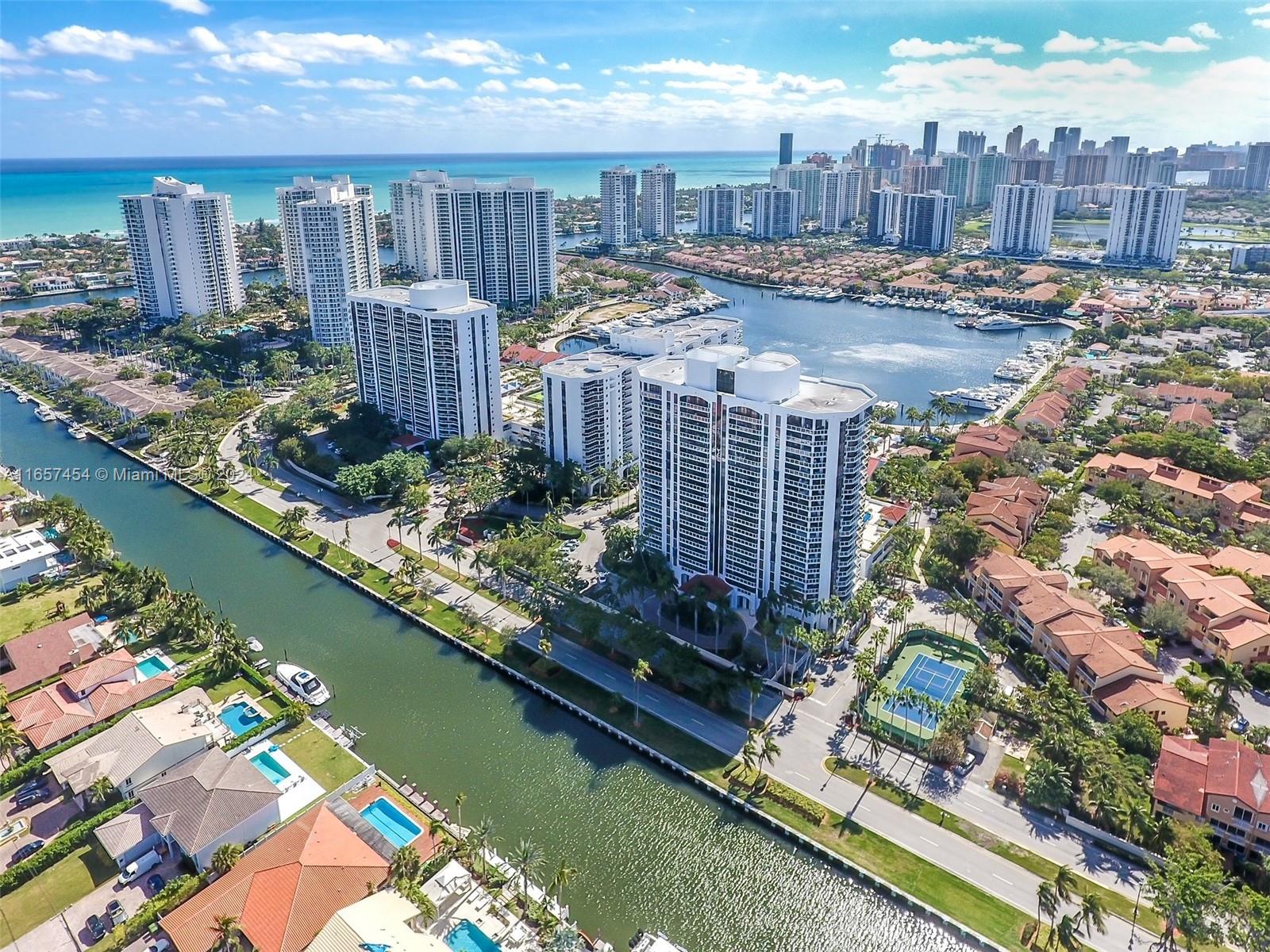 3640 Yacht Club Dr # 404