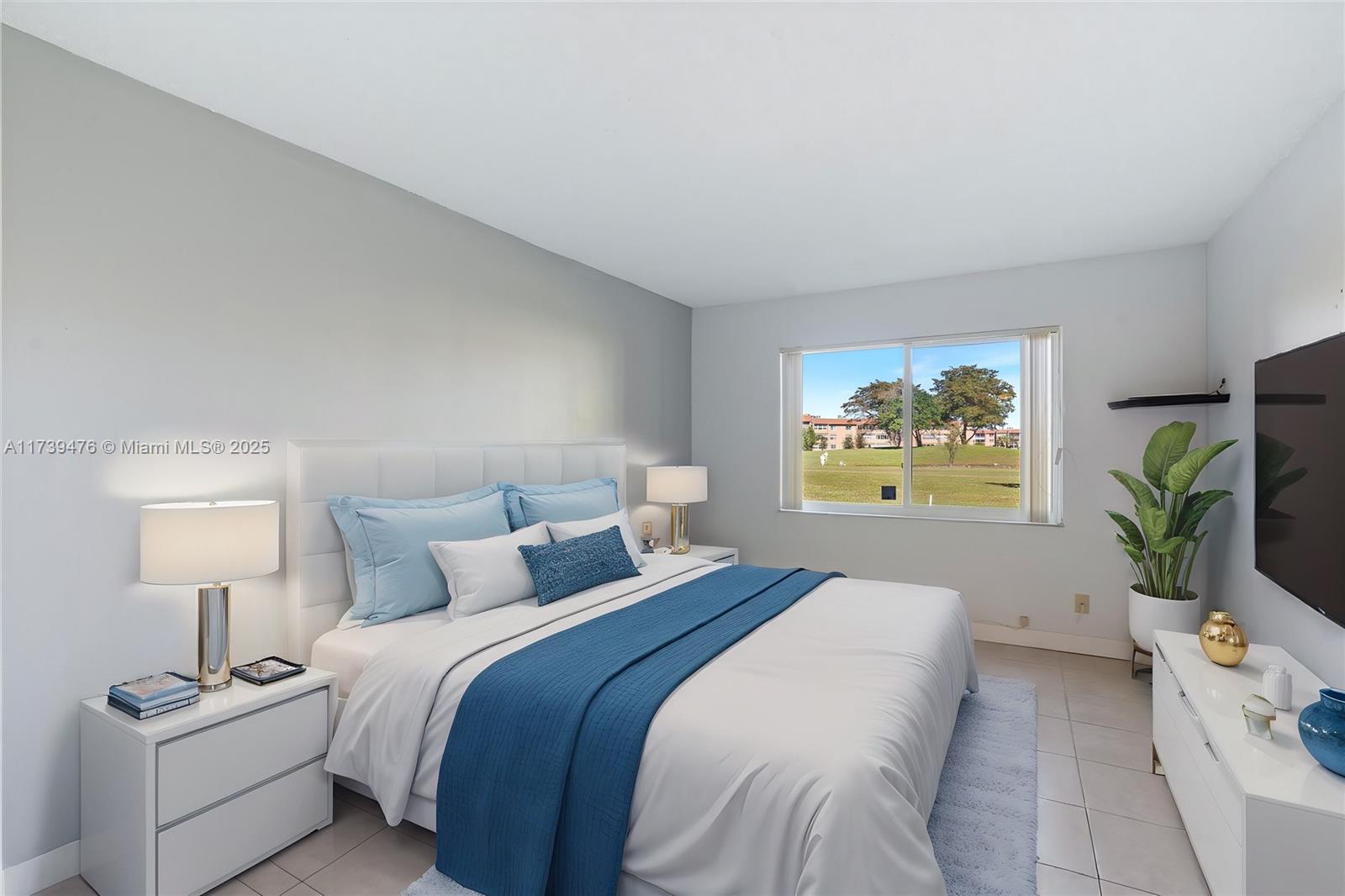 9761 Sunrise Lakes Blvd Unit: 107