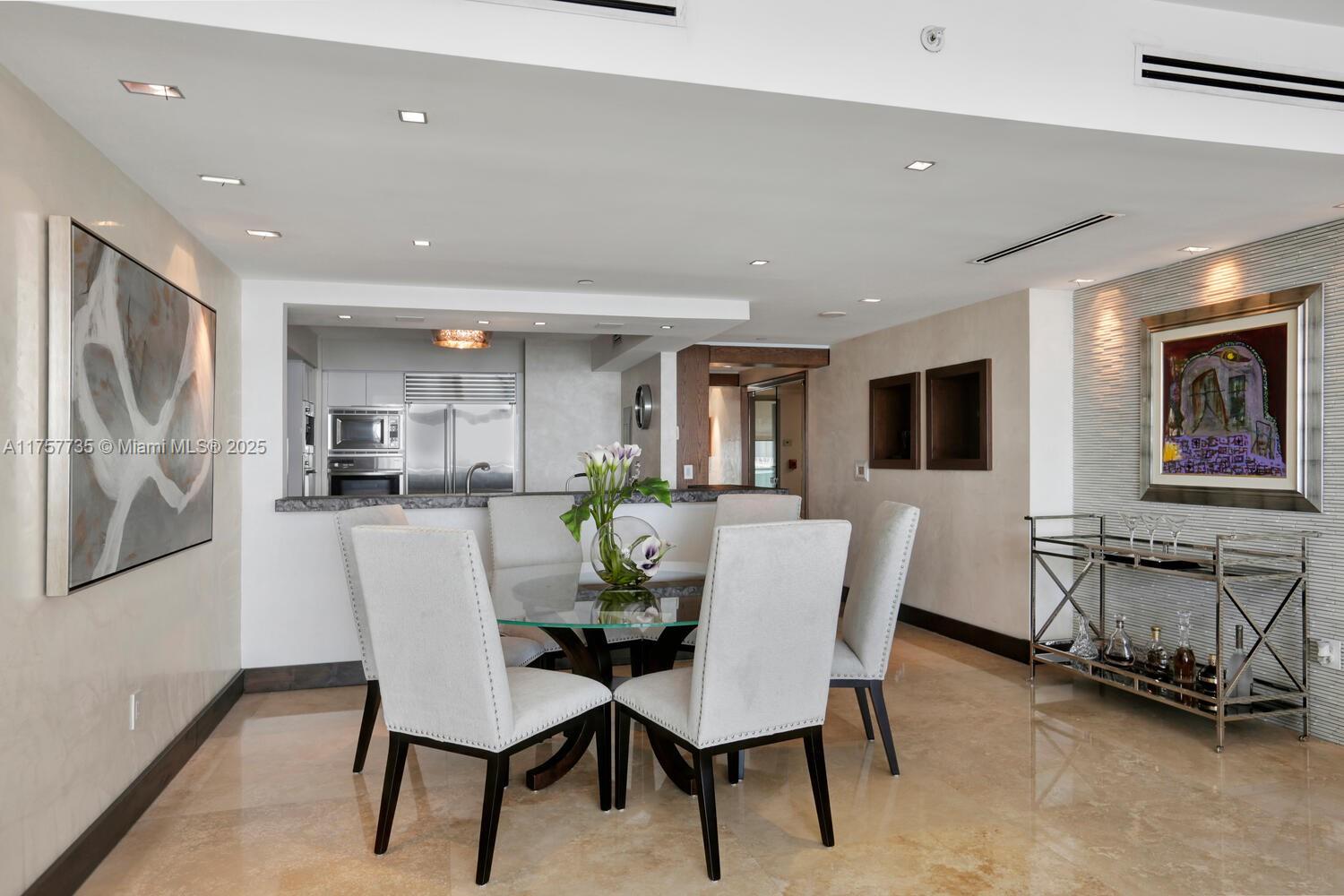 1331 Brickell Bay Dr # 1905