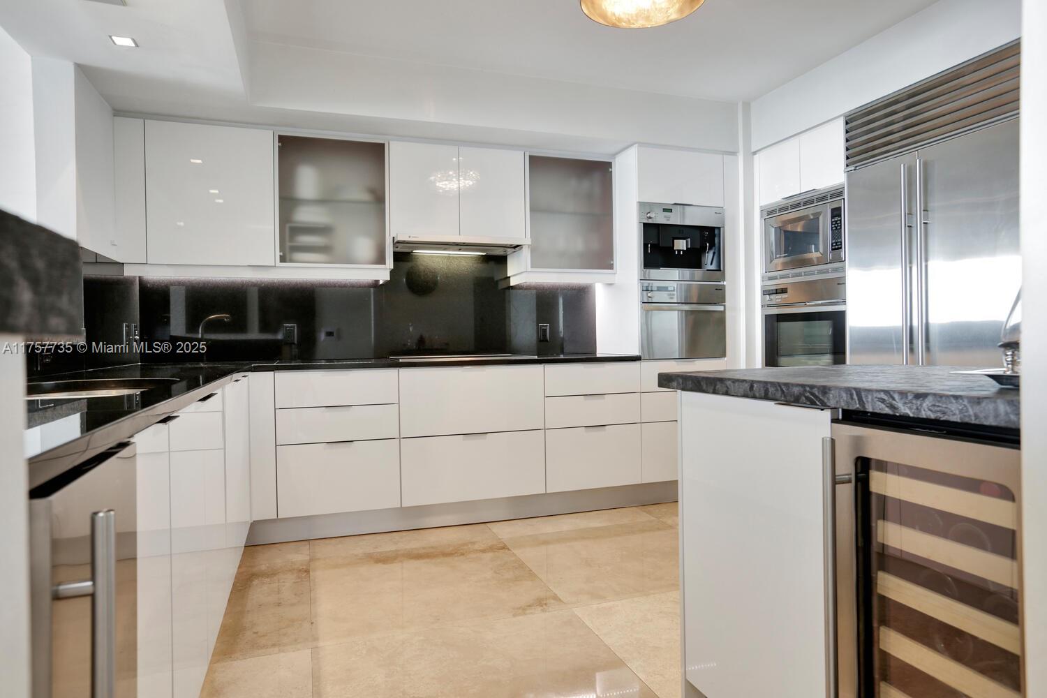 1331 Brickell Bay Dr # 1905