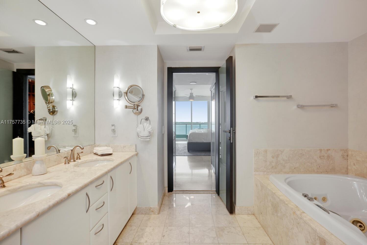 1331 Brickell Bay Dr # 1905
