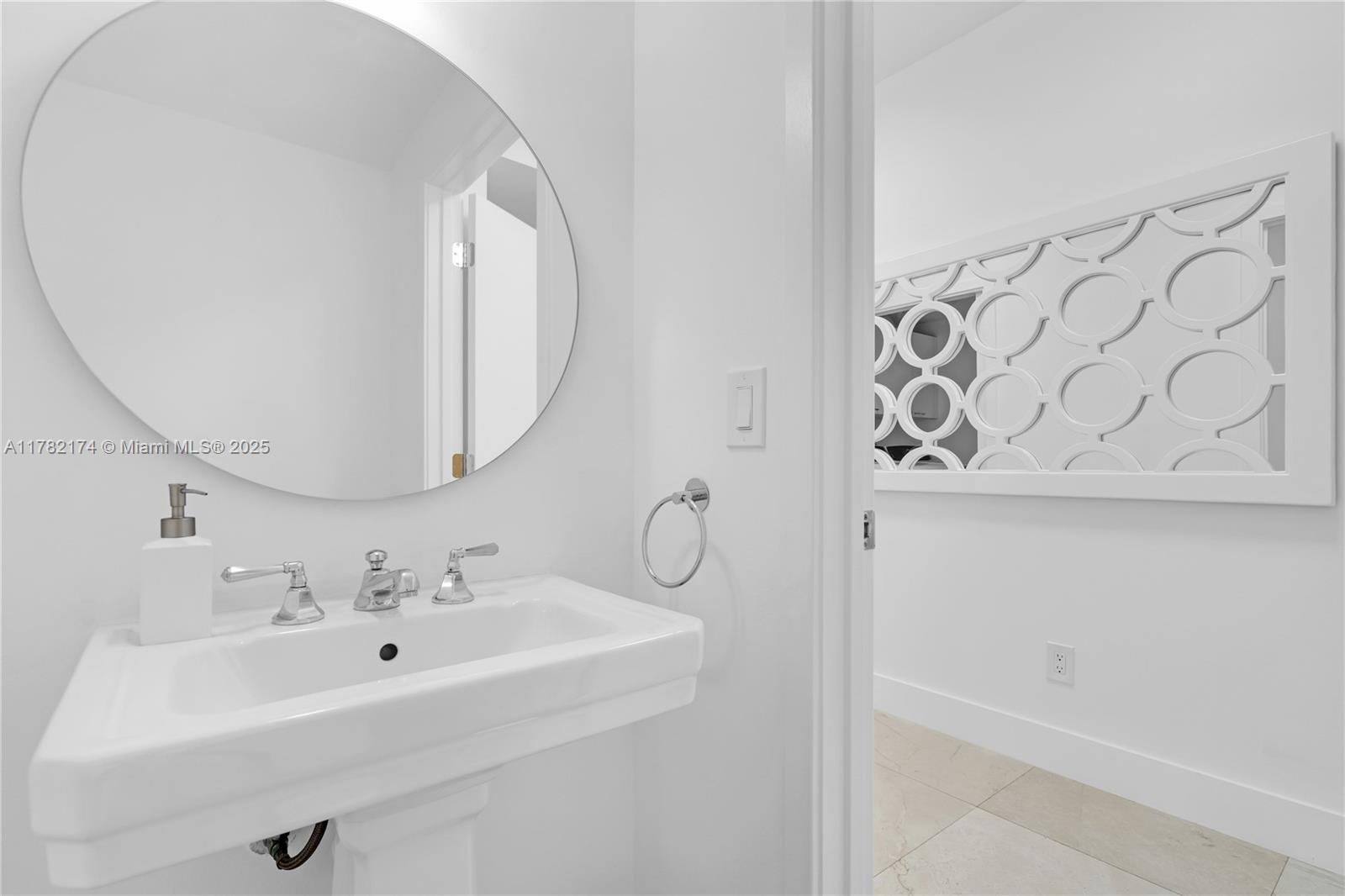 1500 Ocean Dr # 505