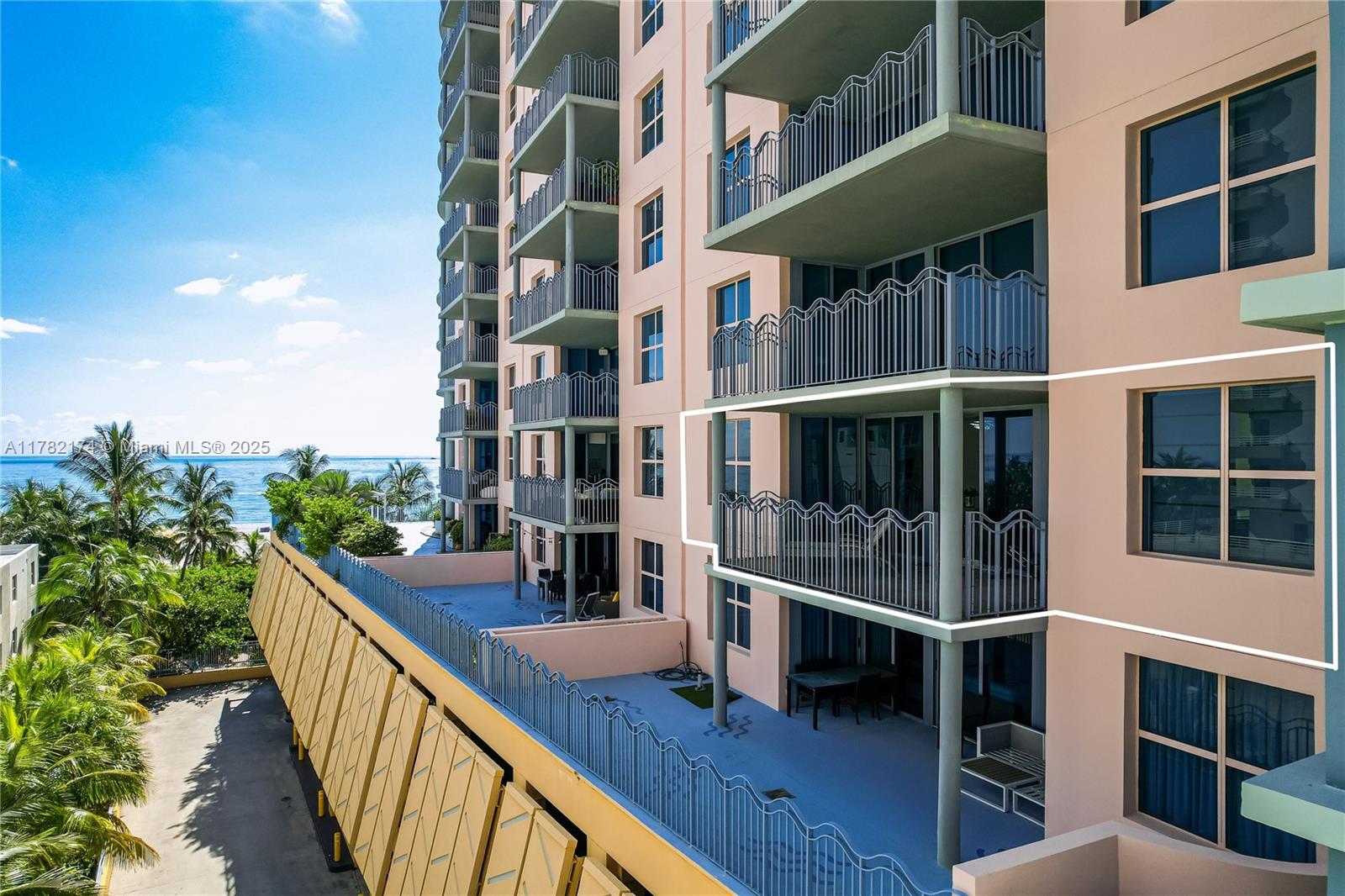 1500 Ocean Dr # 505