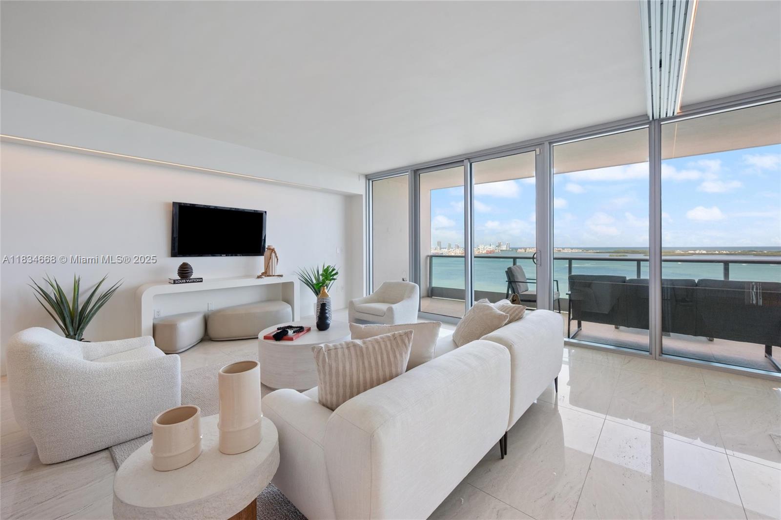 1331 Brickell Bay Dr # 2705
