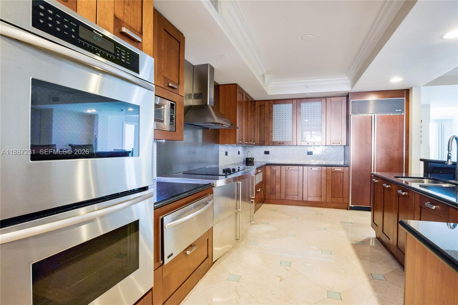3201 NE 183rd ST # 05 Unit: PH2904-05