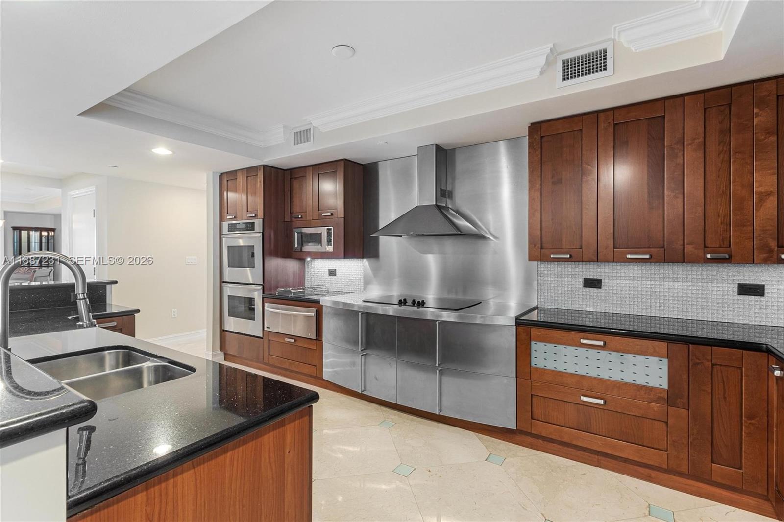 3201 NE 183rd ST # 05 Unit: PH2904-05