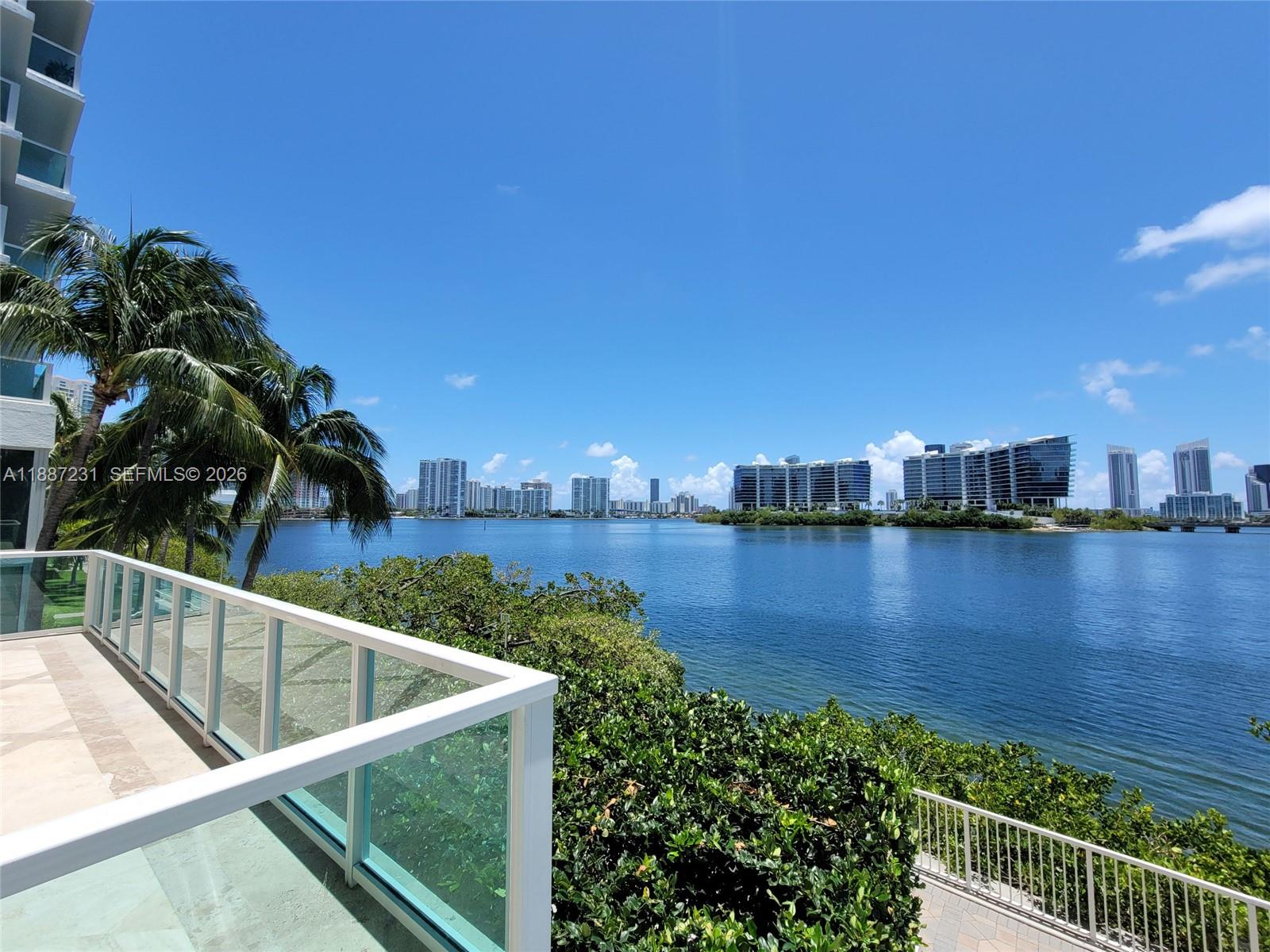 3201 NE 183rd ST # 05 Unit: PH2904-05