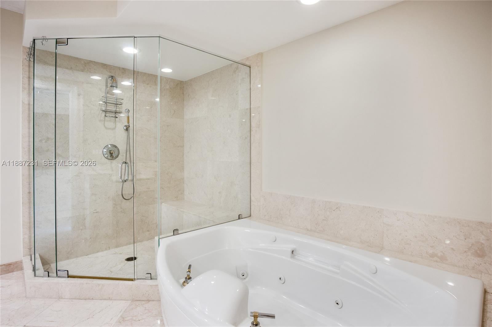 3201 NE 183rd ST # 05 Unit: PH2904-05