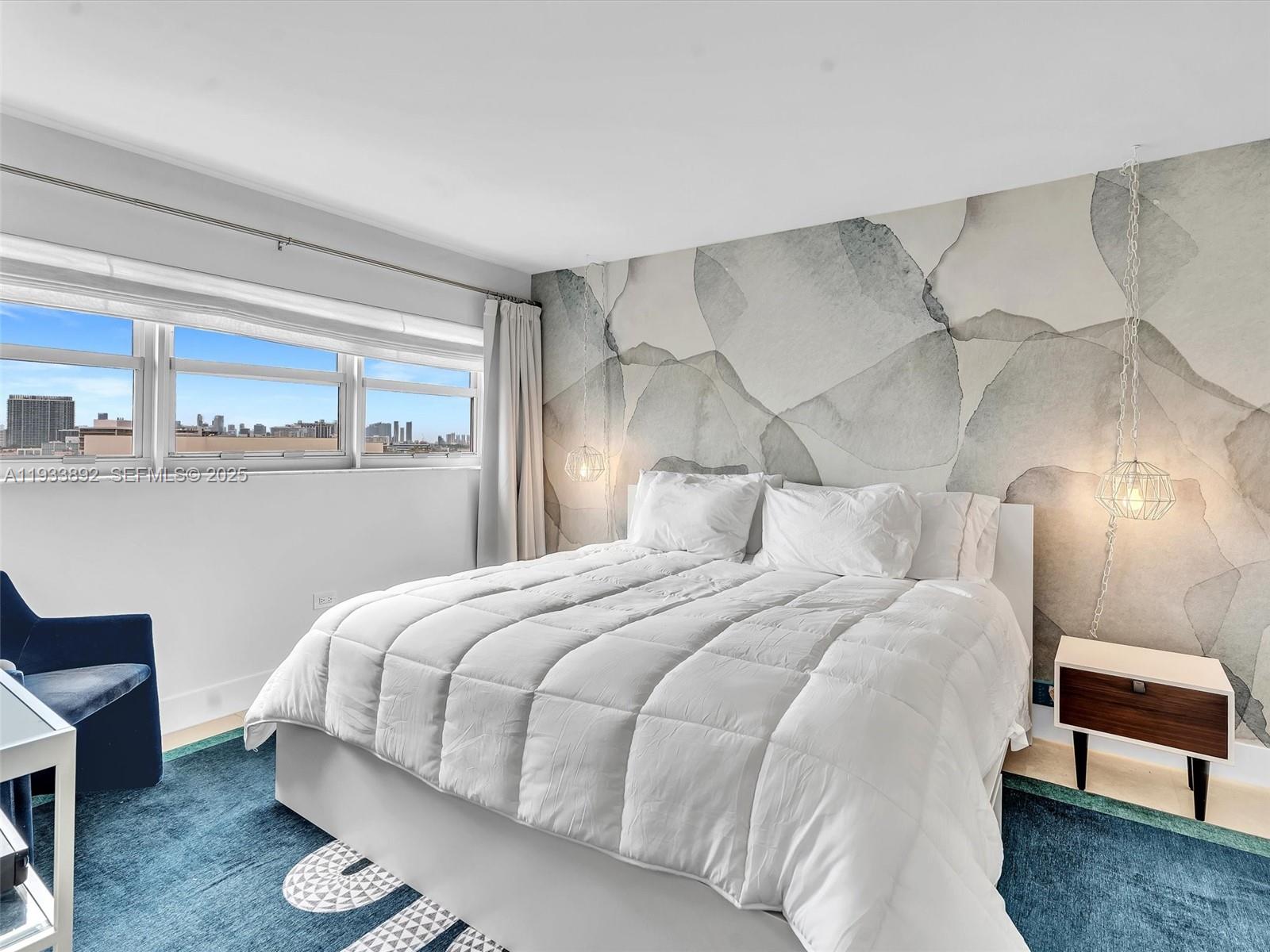 1881 Washington Ave # 10G