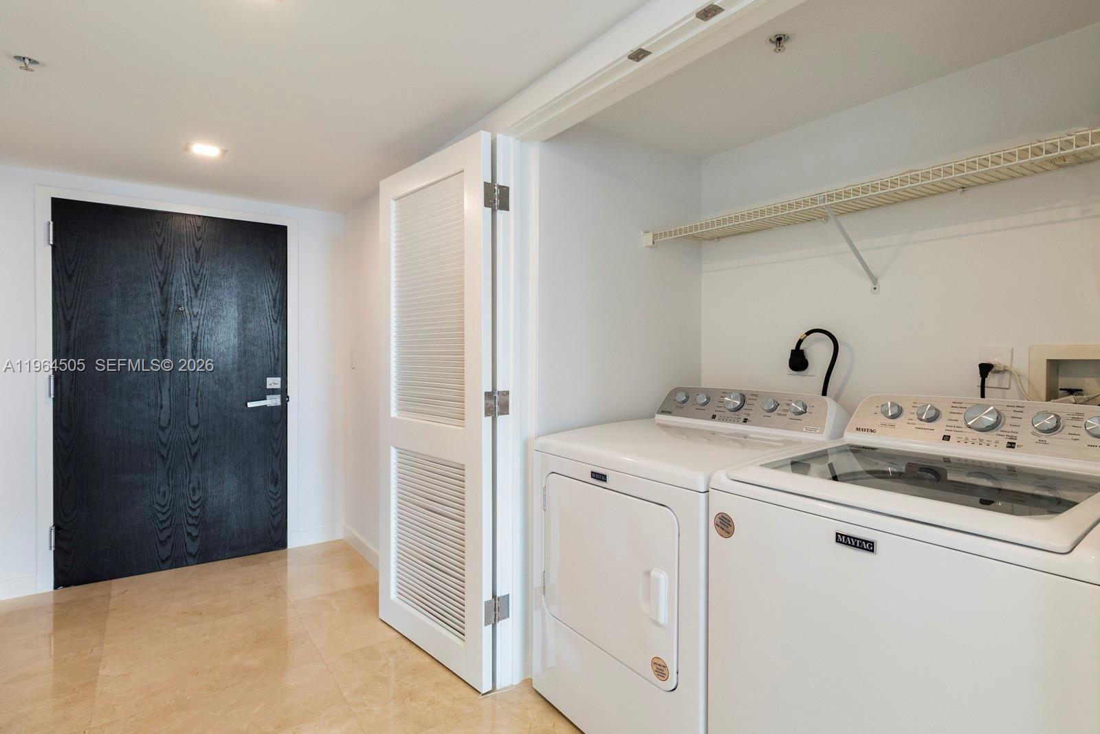 90 Alton Rd # 902