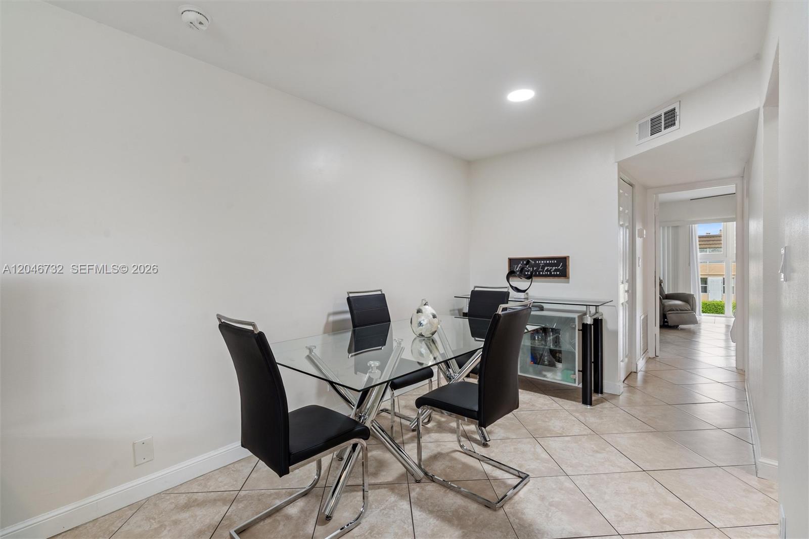 9101 Sunrise Lakes Blvd Unit: 202