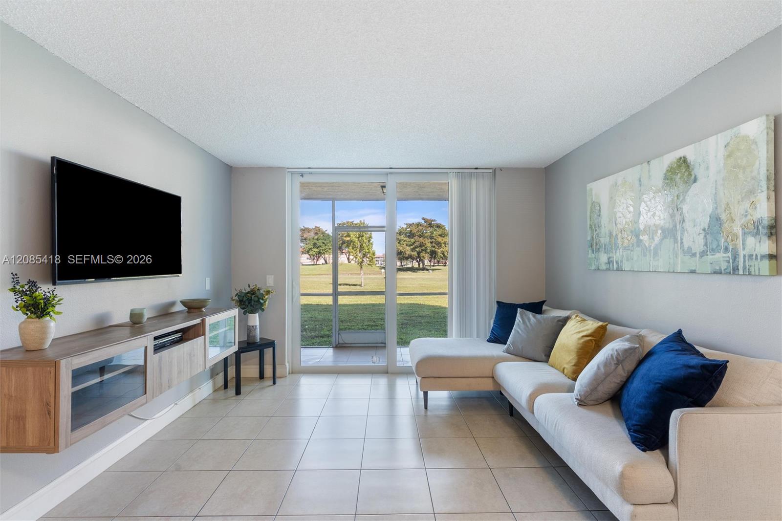 9761 Sunrise Lakes Blvd Unit: 107