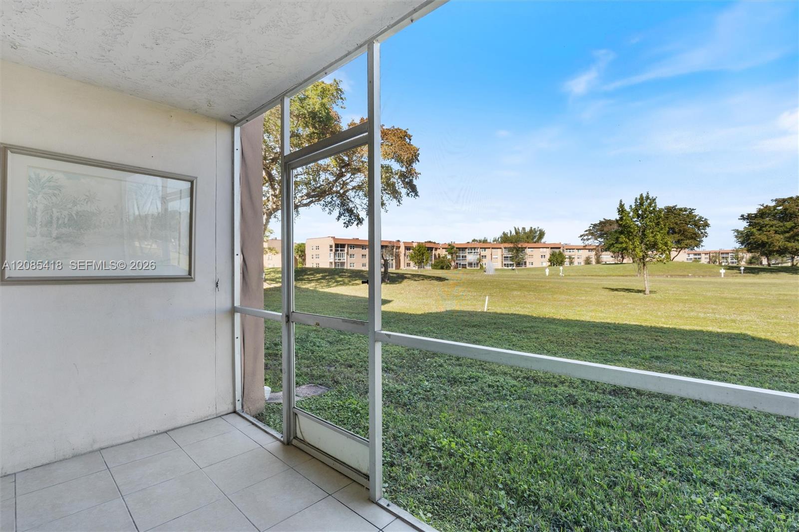 9761 Sunrise Lakes Blvd Unit: 107
