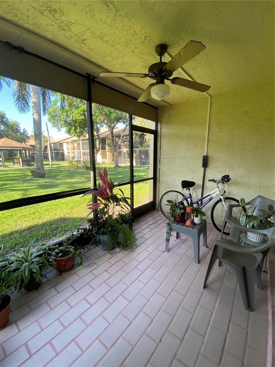 1945 SW 15th Street 61