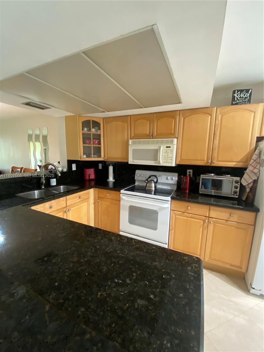 1945 SW 15th Street 61