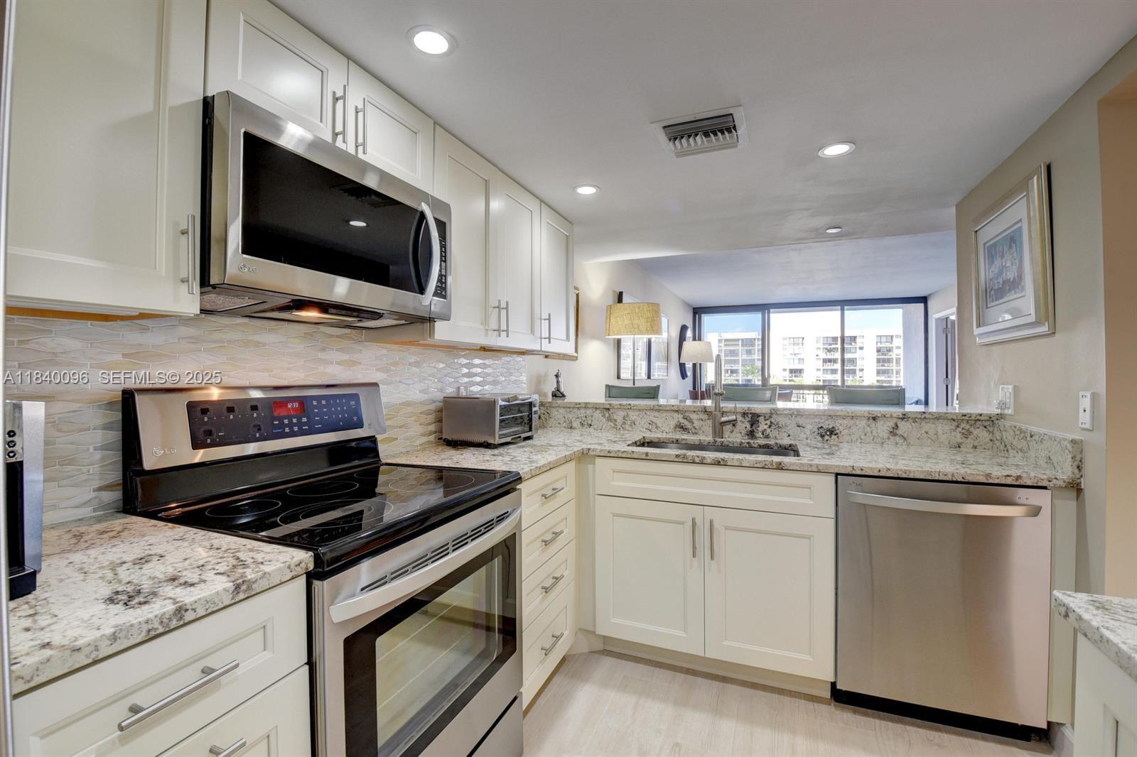 2687 N Ocean Boulevard 402-G