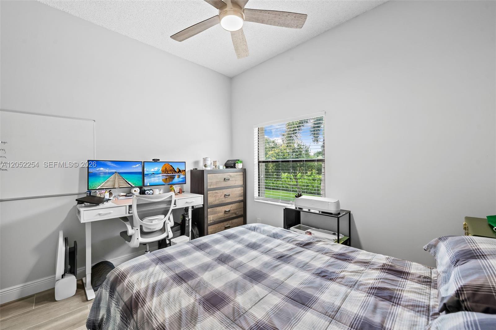 5285 Monterey Circle I-(60)