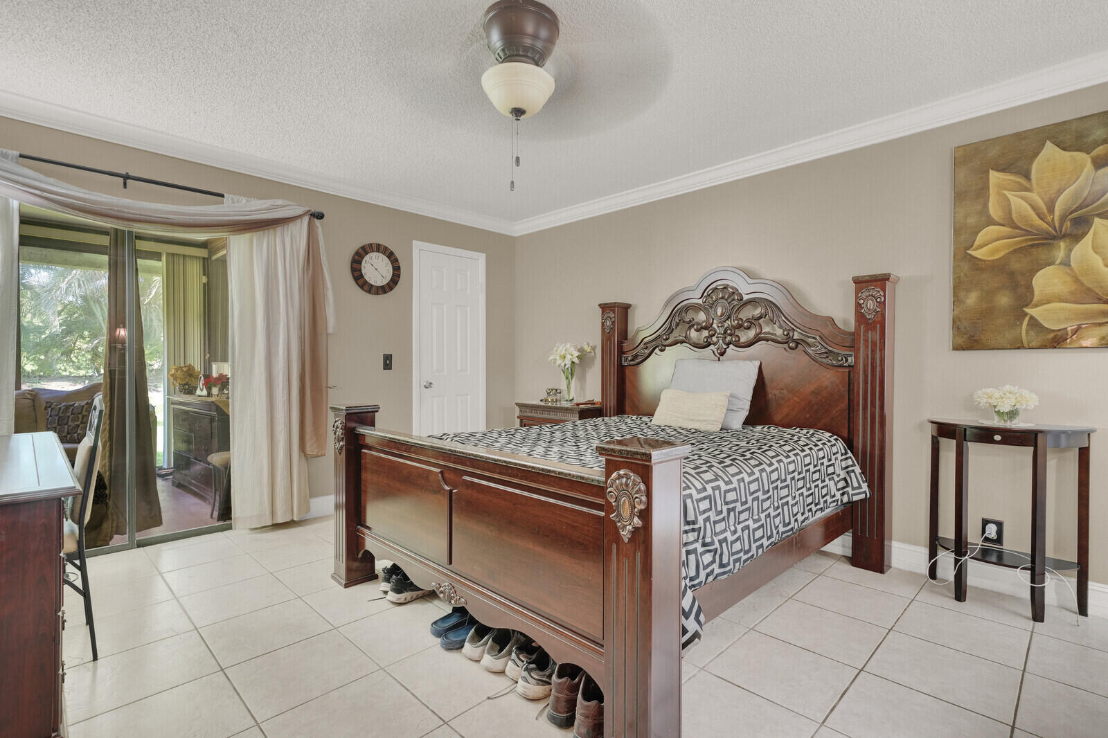 3789 Cocoloba Lane