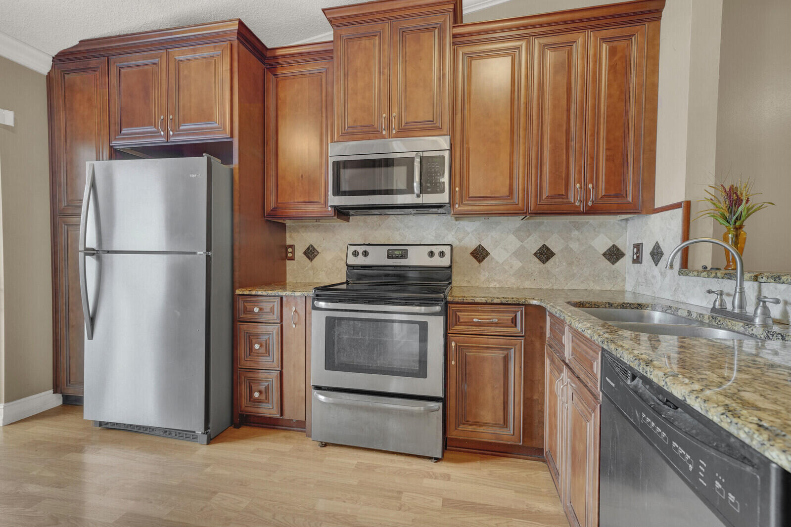 3789 Cocoloba Lane