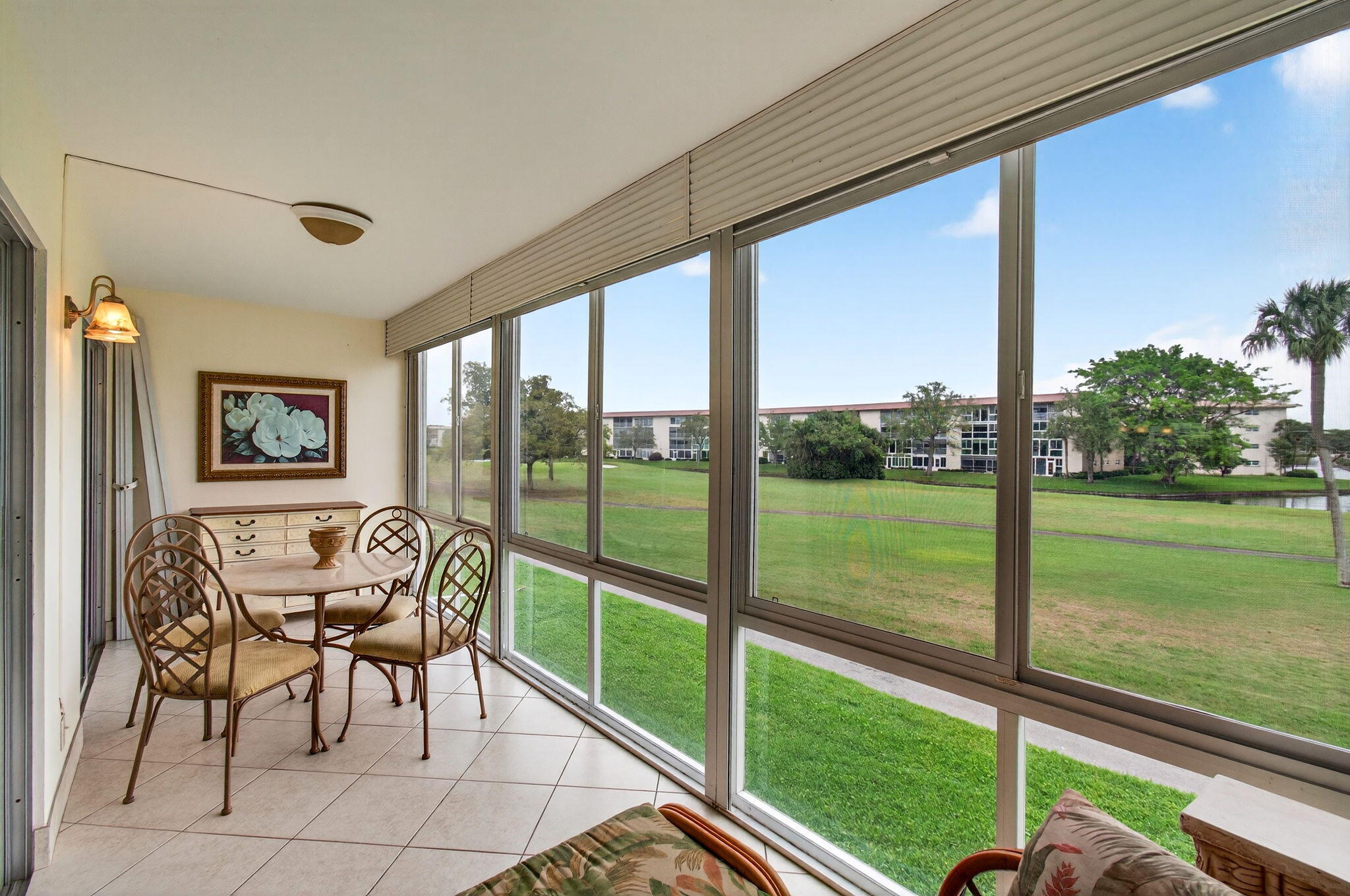 2902 Victoria Circle J-2