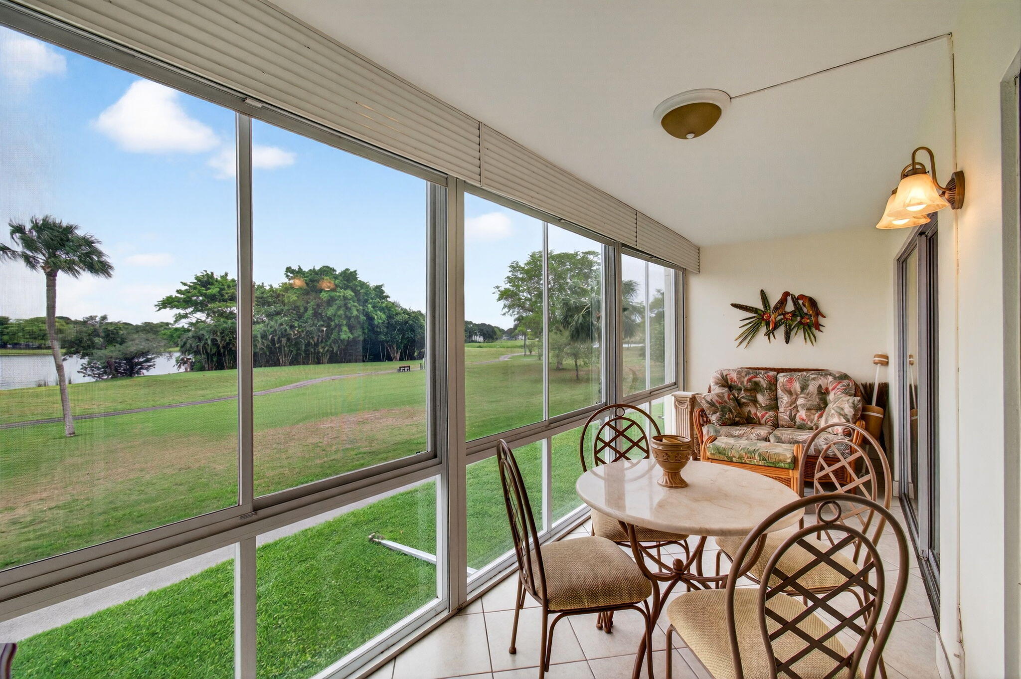 2902 Victoria Circle J-2