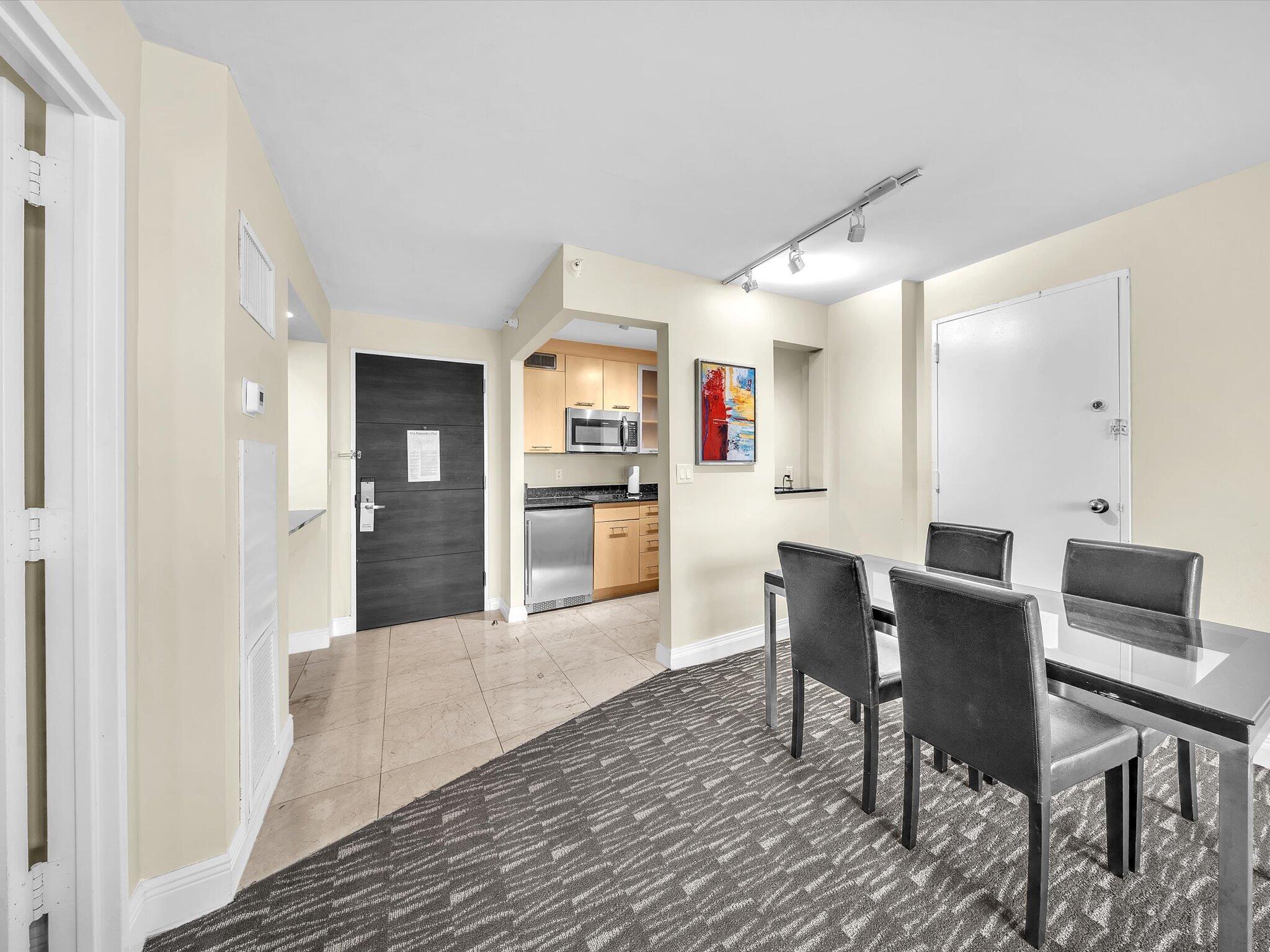 2670 E Sunrise Boulevard 520