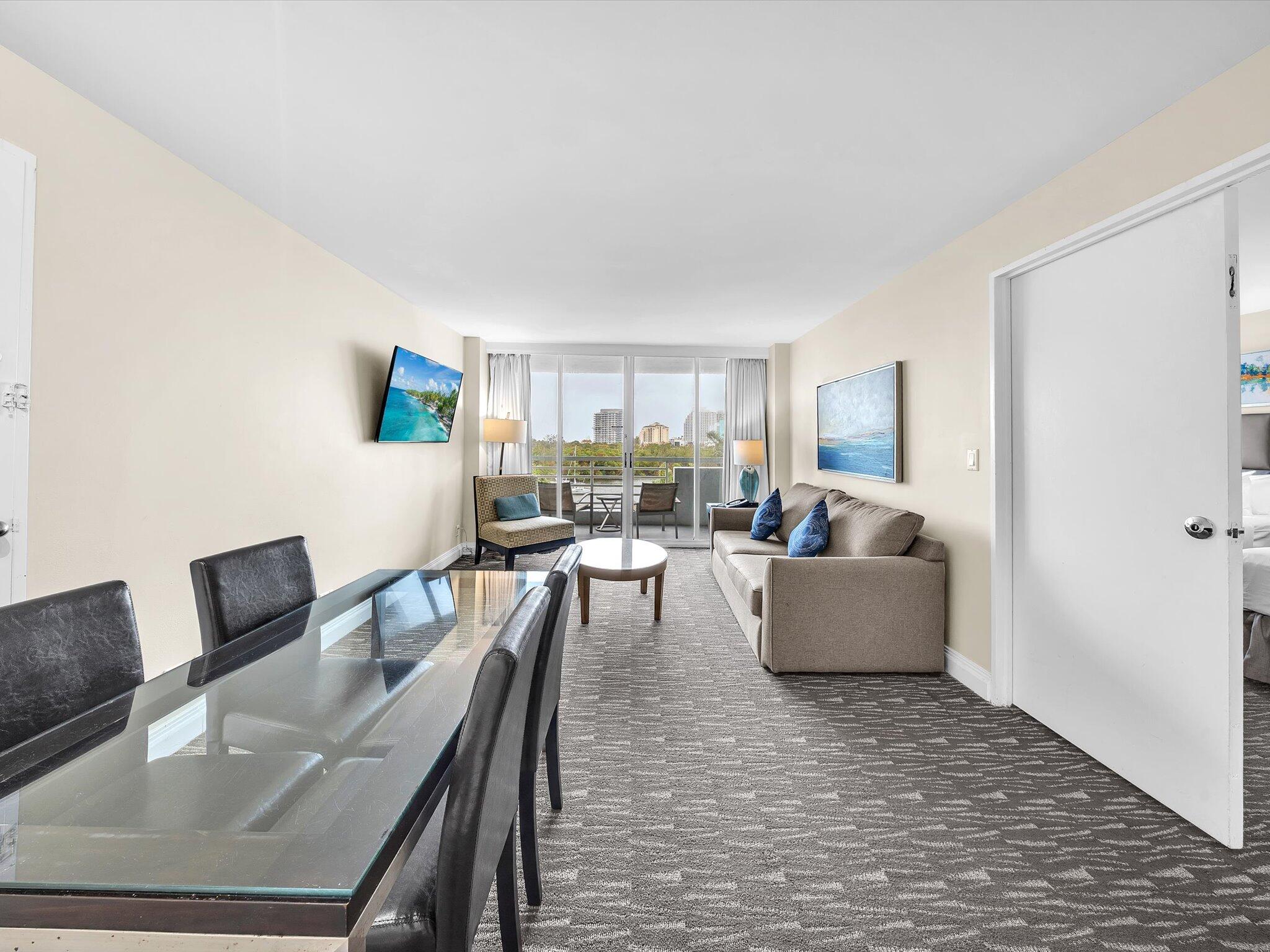 2670 E Sunrise Boulevard 520