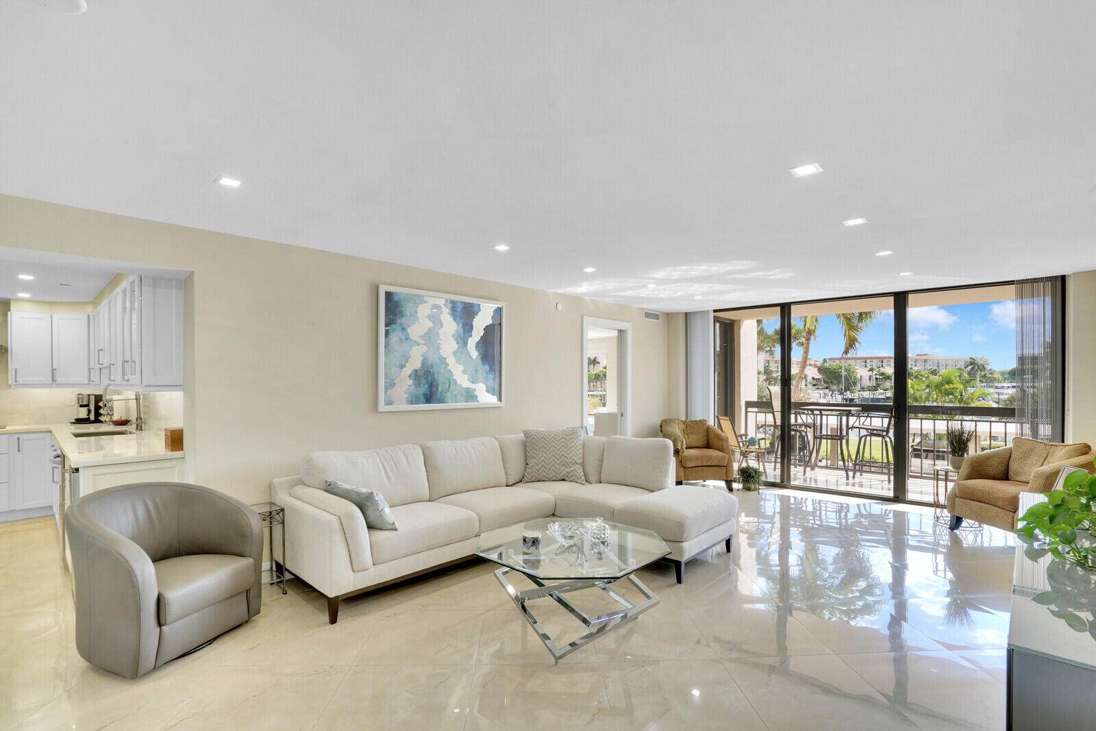 2697 N Ocean Boulevard F-205